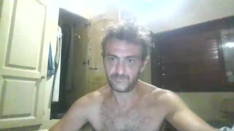 rodrigomolero1982 online show from 03/05/26, 11:34