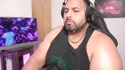 rodrixxx54 online show from 02/01/25, 12:29