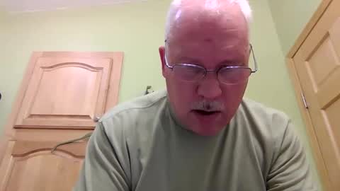 rodstud641 online show from 01/08/25, 12:38