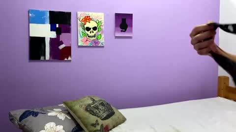 Thiago independent model online show from 02/21/25, 03:01