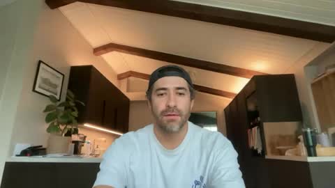 Roger Sterling online show from 06/17/26, 12:18