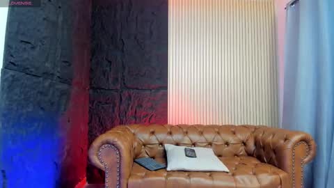 Rogger online show from 10/30/25, 01:29