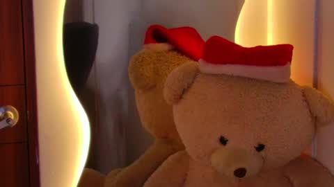 Snapshot of rohanalan_ chatting on 12/09/24, 03:50 Sof online show from 12/09/24, 03:50