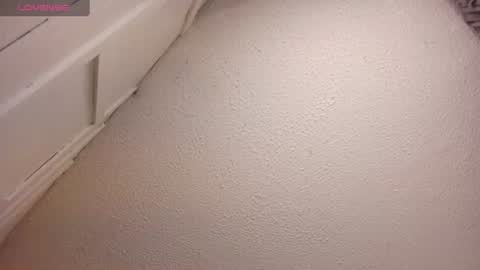 Snapshot of rohanalan_ chatting on 06/22/26, 02:13 Sof online show from 06/22/26, 02:13