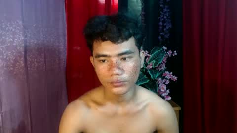 roianboyyy online show from 06/27/26, 11:43