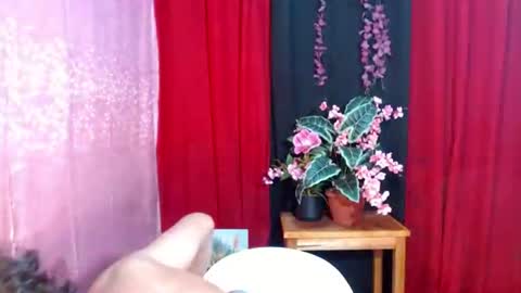 roianboyyy online show from 07/02/26, 09:48