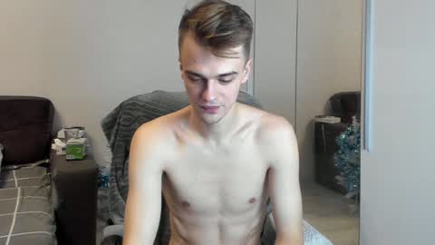 taylor fox online show from 12/30/24, 02:30