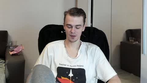 taylor fox online show from 02/05/25, 03:52