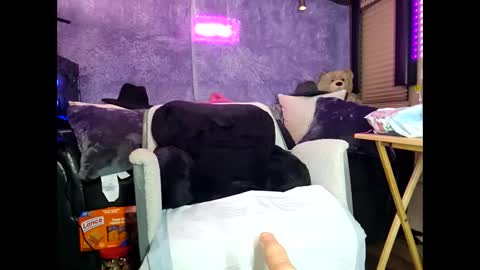 Rok-N-Blaze online show from 09/24/25, 02:37