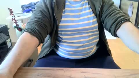 rolandloser1000 online show from 01/29/25, 09:33