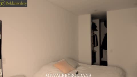 Valery Roldans online show from 12/29/24, 02:49