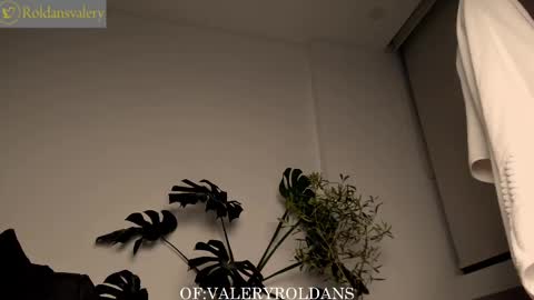 Valery Roldans online show from 03/03/25, 04:47