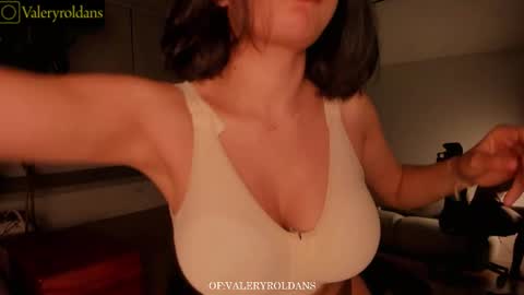 Valery Roldans online show from 02/12/26, 01:00