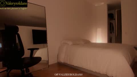 Valery Roldans online show from 02/20/26, 02:08