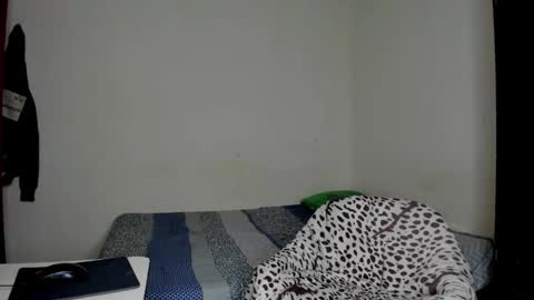 rolling_05 online show from 02/08/26, 01:31