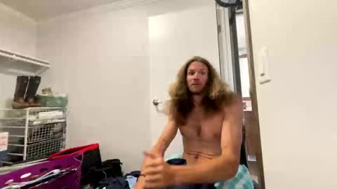Rollinintheweeds online show from 05/15/26, 01:51
