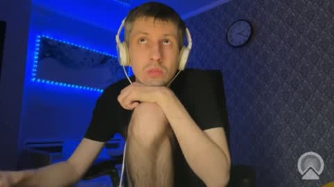 roma305991 online show from 12/13/25, 09:20