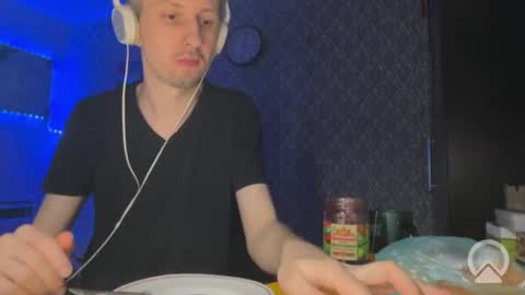 roma305991 online show from 03/23/26, 10:03