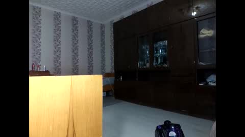 Roma online show from 12/21/25, 02:46