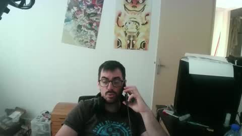 Snapshot of romainb72 chatting on 04/24/26, 05:59 romainb72 online show from 04/24/26, 05:59