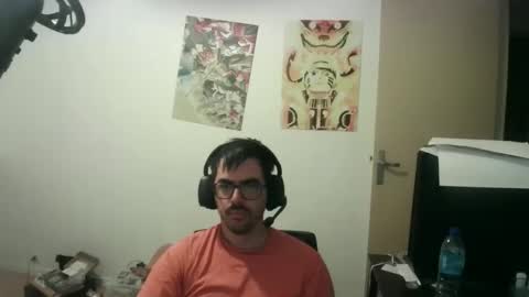 Snapshot of romainb72 chatting on 05/25/26, 03:56 romainb72 online show from 05/25/26, 03:56