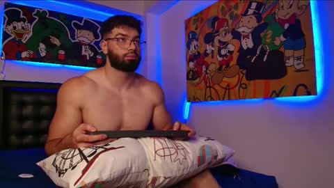 Roman Lux online show from 02/11/25, 08:31