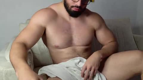 Roman Lux online show from 03/29/26, 05:51