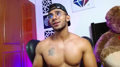 Roman online show from 03/03/25, 10:52