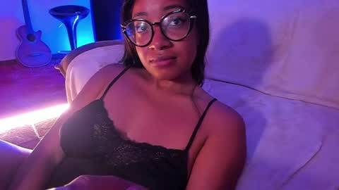 Is A Belle online show from 02/10/25, 12:41