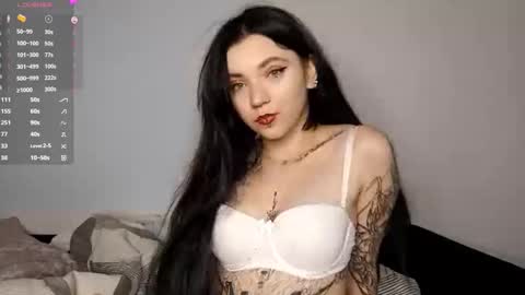 Snapshot of romeliahastert chatting on 09/27/25, 04:56 Anica online show from 09/27/25, 04:56