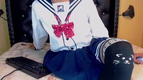 Snapshot of romeo_laurient chatting on 04/07/26, 05:24 ROMEO online show from 04/07/26, 05:24