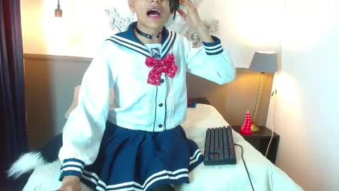 Snapshot of romeo_laurient chatting on 04/10/26, 05:34 ROMEO online show from 04/10/26, 05:34