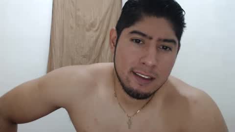 Snapshot of romeo_myroom chatting on 12/01/24, 07:58 Romeos Room online show from 12/01/24, 07:58