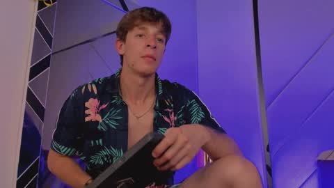 Romeo Ricci online show from 01/12/25, 09:40