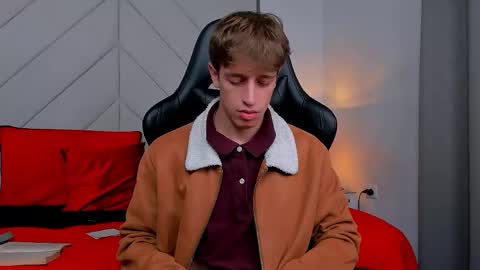 Romeo Ricci online show from 02/19/25, 04:11