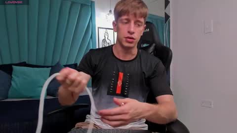 Romeo Ricci online show from 11/28/25, 01:47