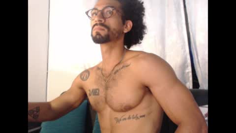 R O M E O  online show from 03/18/26, 08:50