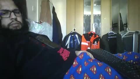 romeoisnotperfectbuthetries online show from 02/18/25, 08:49