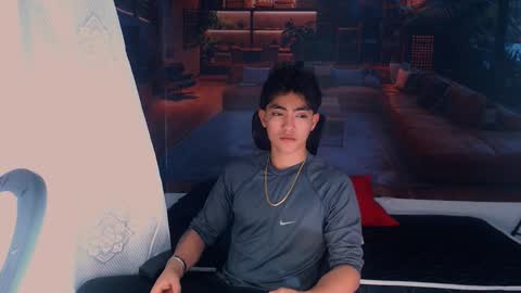 Romeo online show from 12/02/25, 08:48