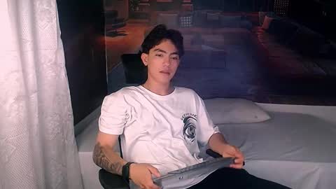 Romeo online show from 12/18/25, 07:09