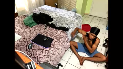 romeotyn online show from 02/22/25, 06:41