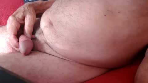 Snapshot of ron2722 chatting on 10/20/25, 11:43 ron2722 online show from 10/20/25, 11:43