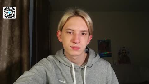 Snapshot of ron_vilss chatting on 10/06/25, 09:29 Ron online show from 10/06/25, 09:29