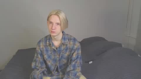 Snapshot of ron_vilss chatting on 02/01/26, 06:34 Ron online show from 02/01/26, 06:34