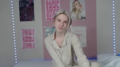 Snapshot of ron_vilss chatting on 02/11/26, 09:58 Ron online show from 02/11/26, 09:58