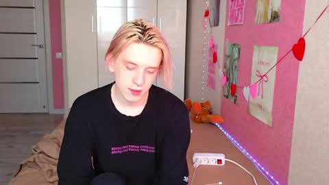 Ron online show from 04/06/26, 08:59