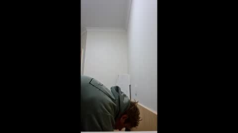 Snapshot of ronabater chatting on 01/06/26, 08:56 ronabater online show from 01/06/26, 08:56