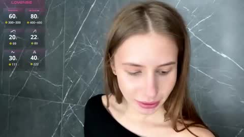 Ketlyn  is here now  help me get 50 thumbs up pls  online show from 04/13/26, 08:42