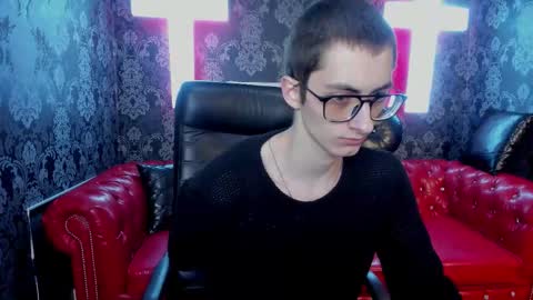 Snapshot of ronbevs chatting on 03/21/26, 07:17 ronbevs online show from 03/21/26, 07:17