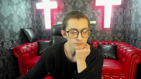 Snapshot of ronbevs chatting on 03/28/26, 07:24 ronbevs online show from 03/28/26, 07:24